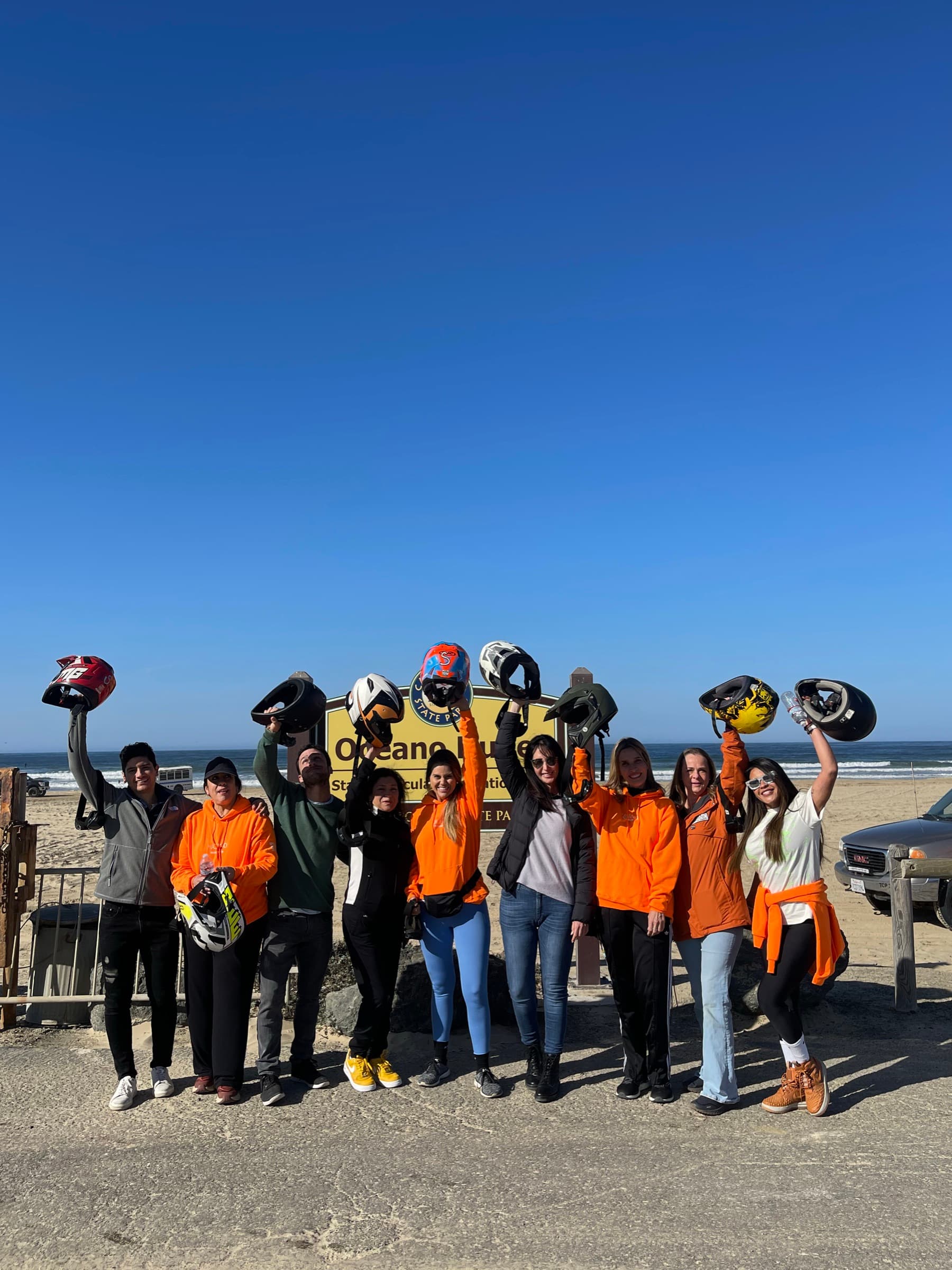 El grupo con las cámaras en California