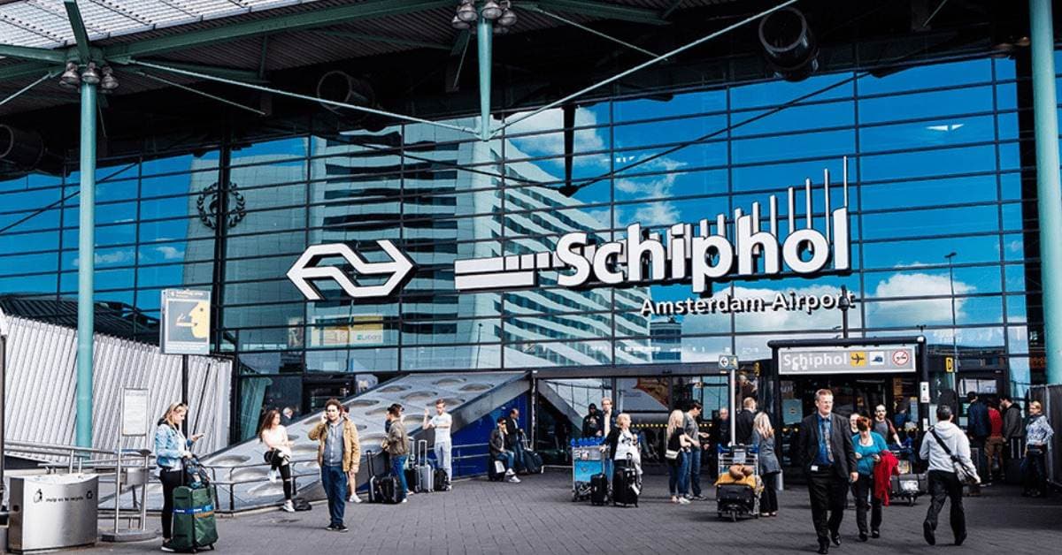 La entrada del aeropuerto de Schiphol
