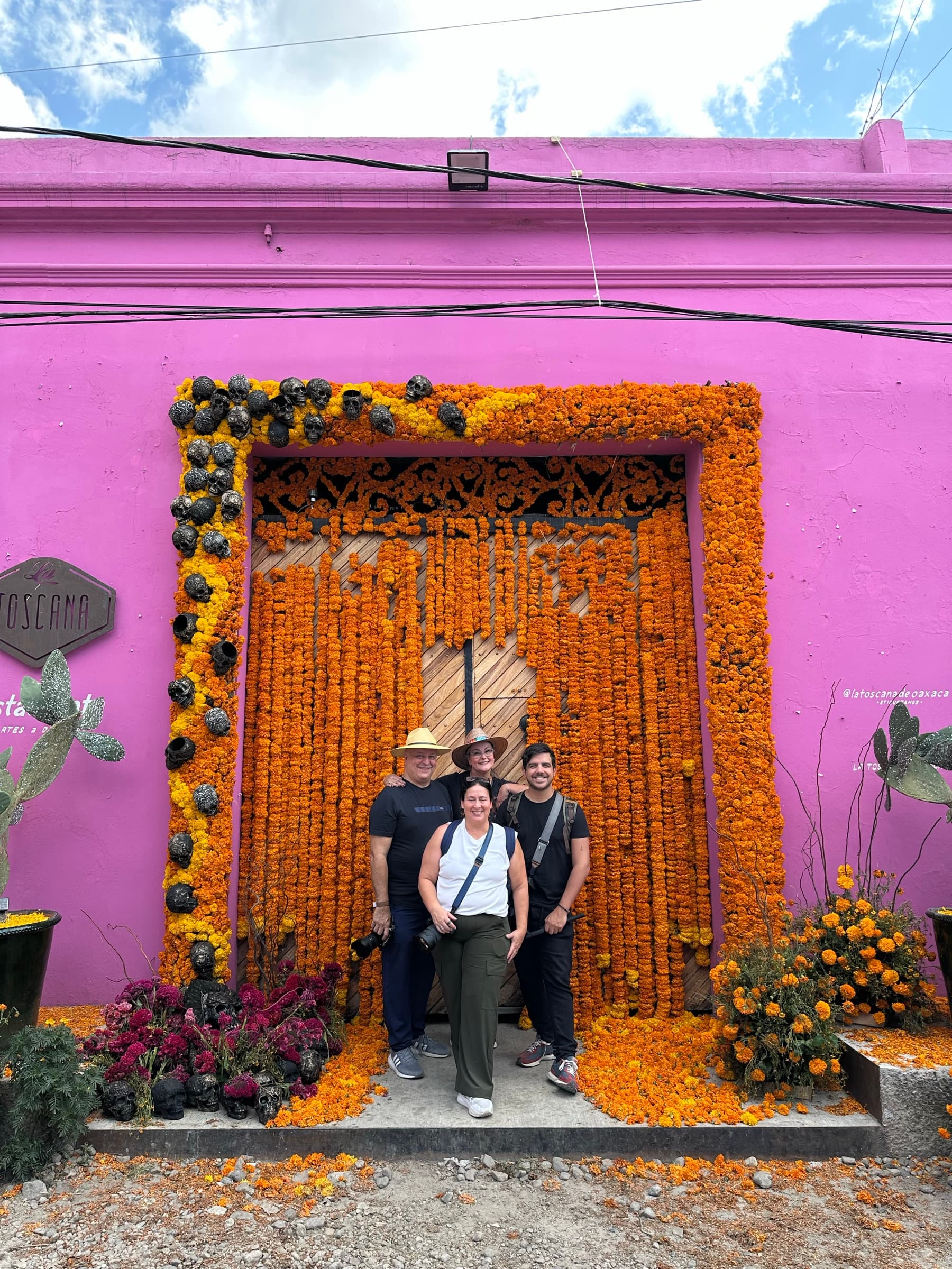 El grupo con las cámaras en Oaxaca