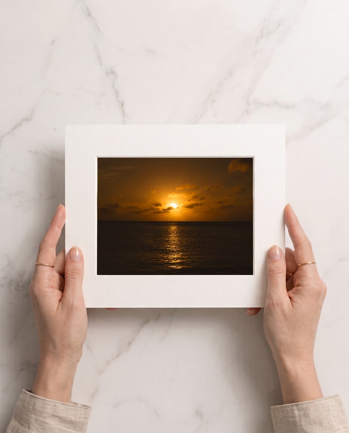 Sol de Los Roques, montada a 8×10 in