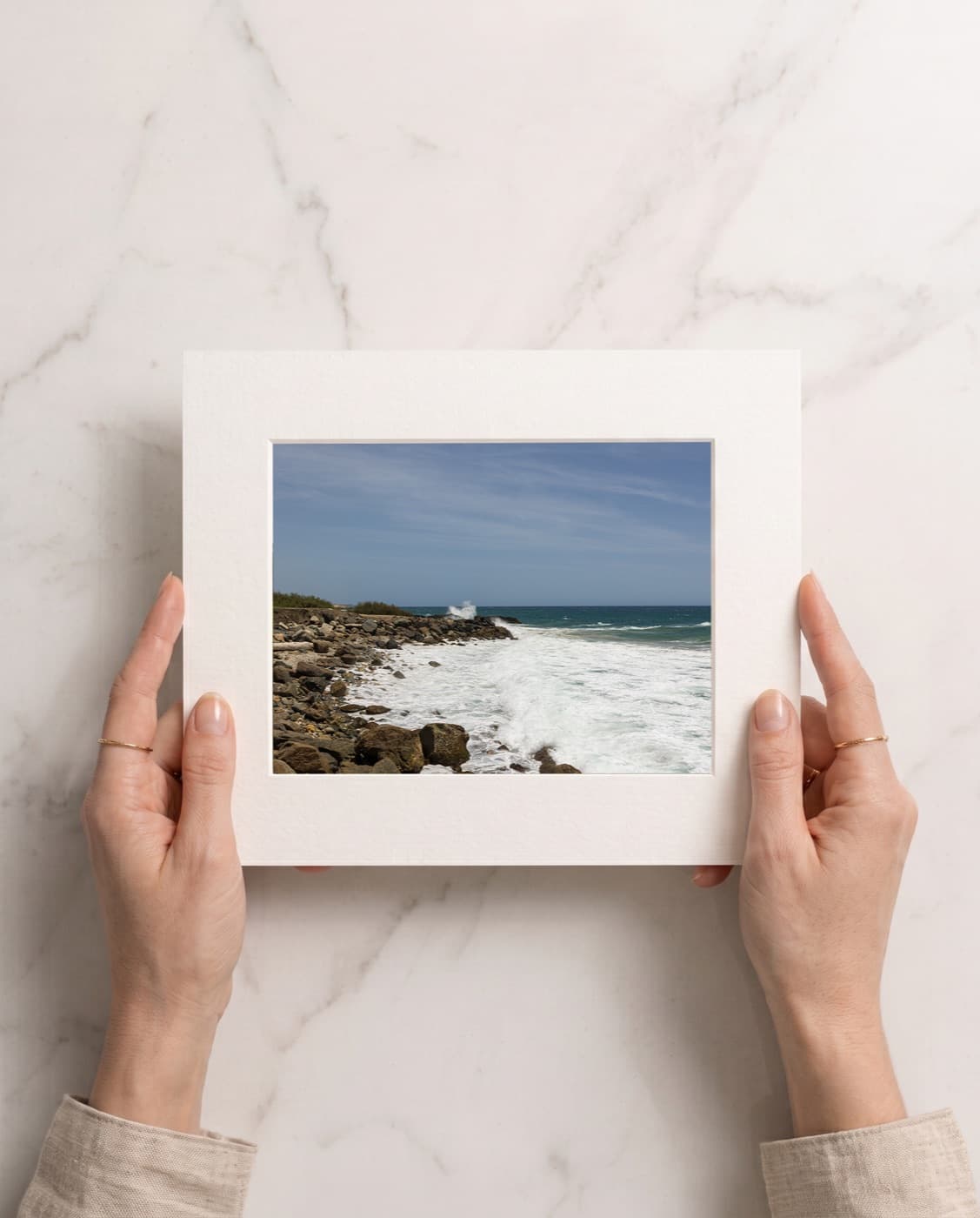 Encuentro en el Litoral, montada a 8×10 in